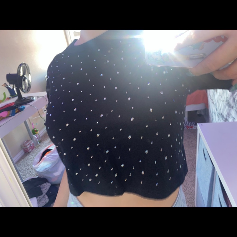 Target cropped sparkly black tee